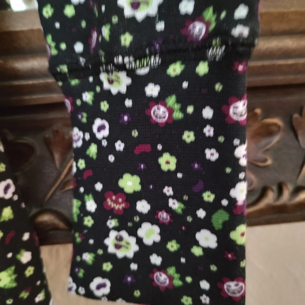 NWT. Tunic length hooded jacket. New with Tags. Size Large. - Picture 5 of 12